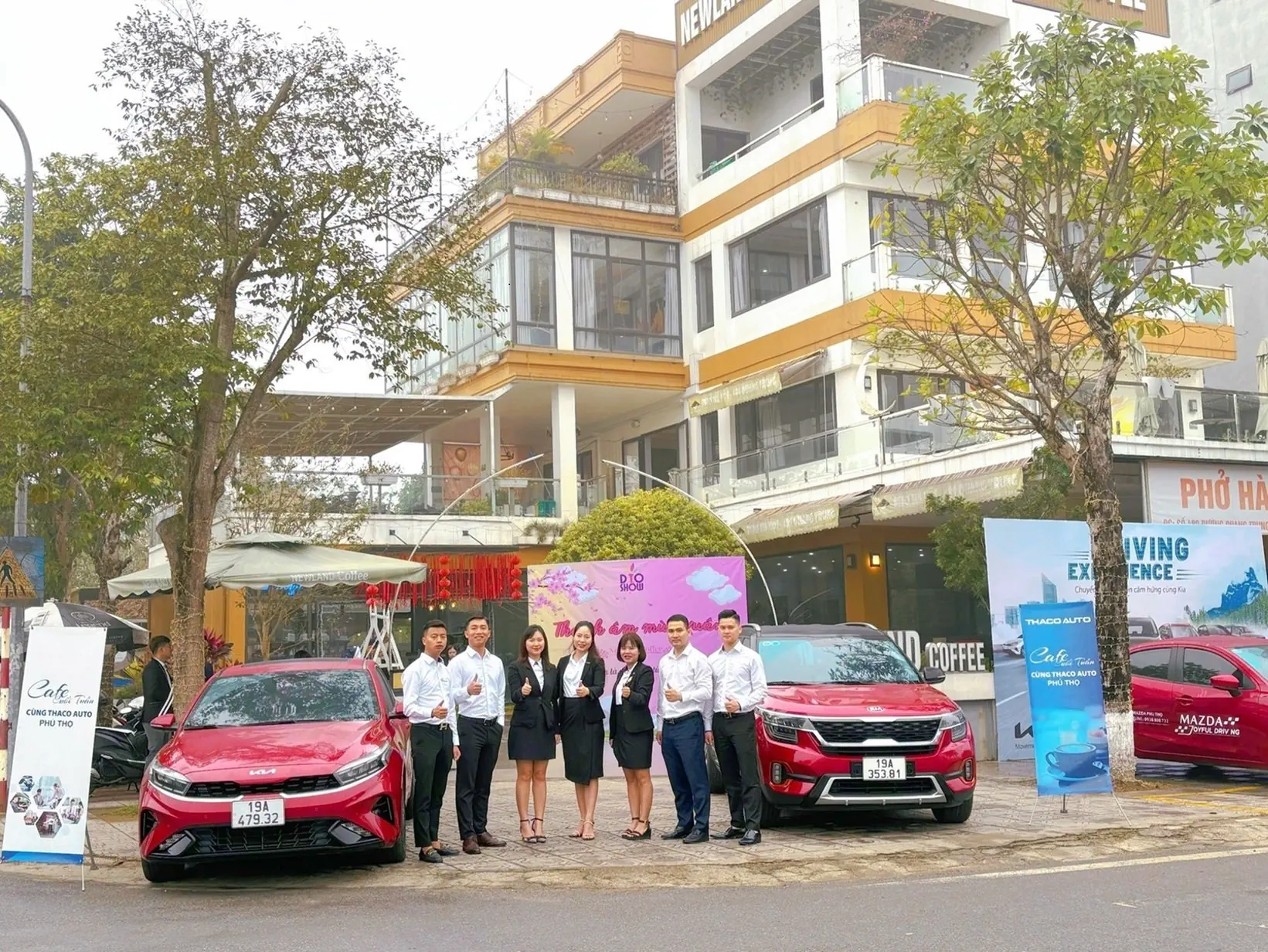 CÙNG THACO AUTO PHÚ THỌ TÔN VINH "MỘT NỬA THẾ GIỚI"