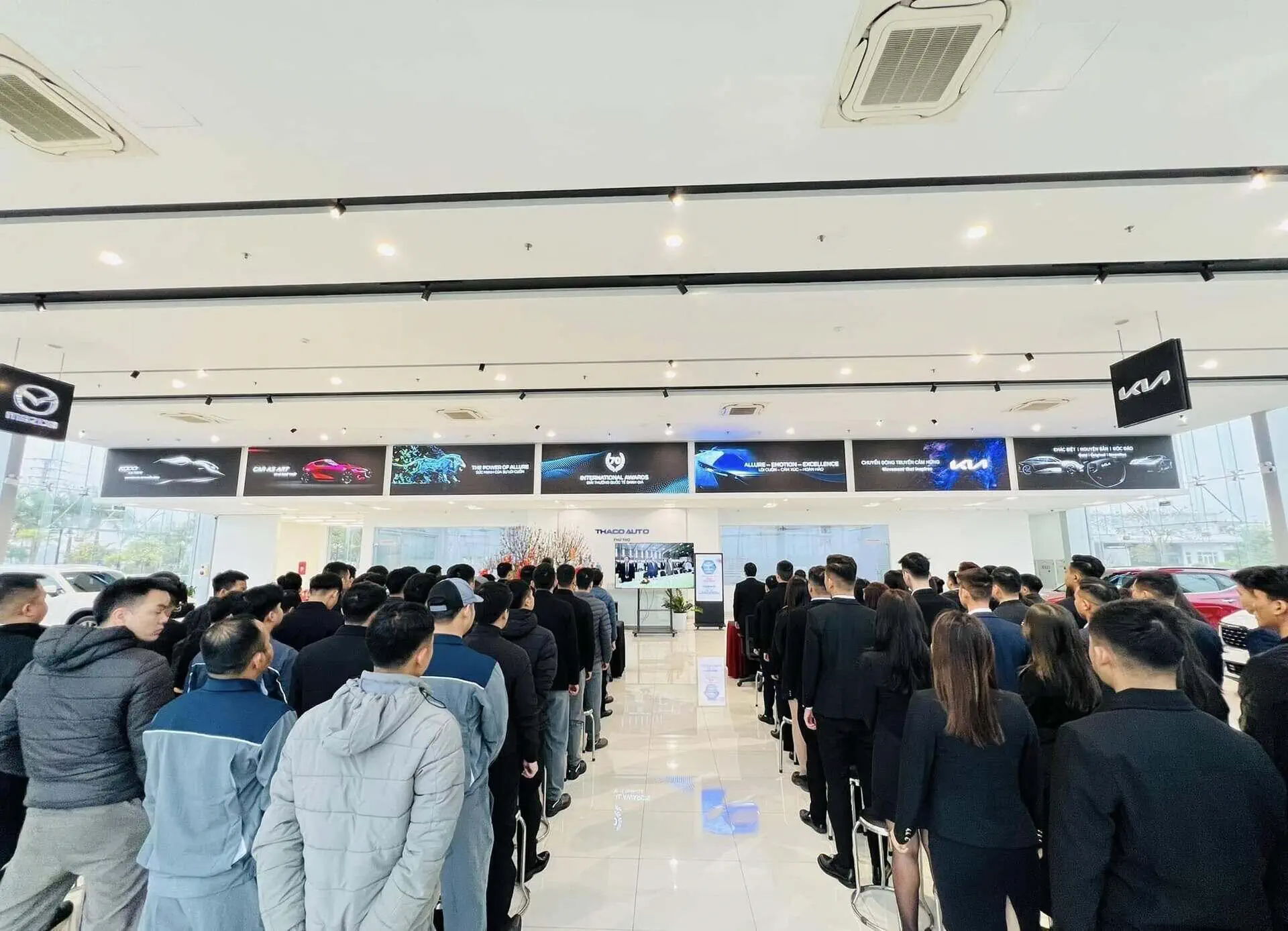 THACO AUTO PHÚ THỌ TỔ CHỨC LỄ KHAI NIÊN ẤT TỴ 2025