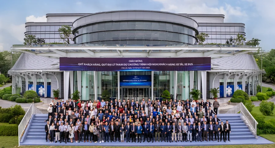 THACO AUTO TỔ CHỨC HỘI NGHỊ KHÁCH HÀNG XE TẢI, XE BUS